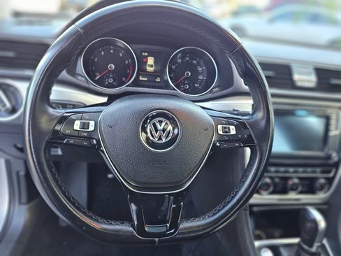 Used 2019 Volkswagen Passat 2.0T Wolfsburg w/ Wheels & Sunroof Package FWD image 22