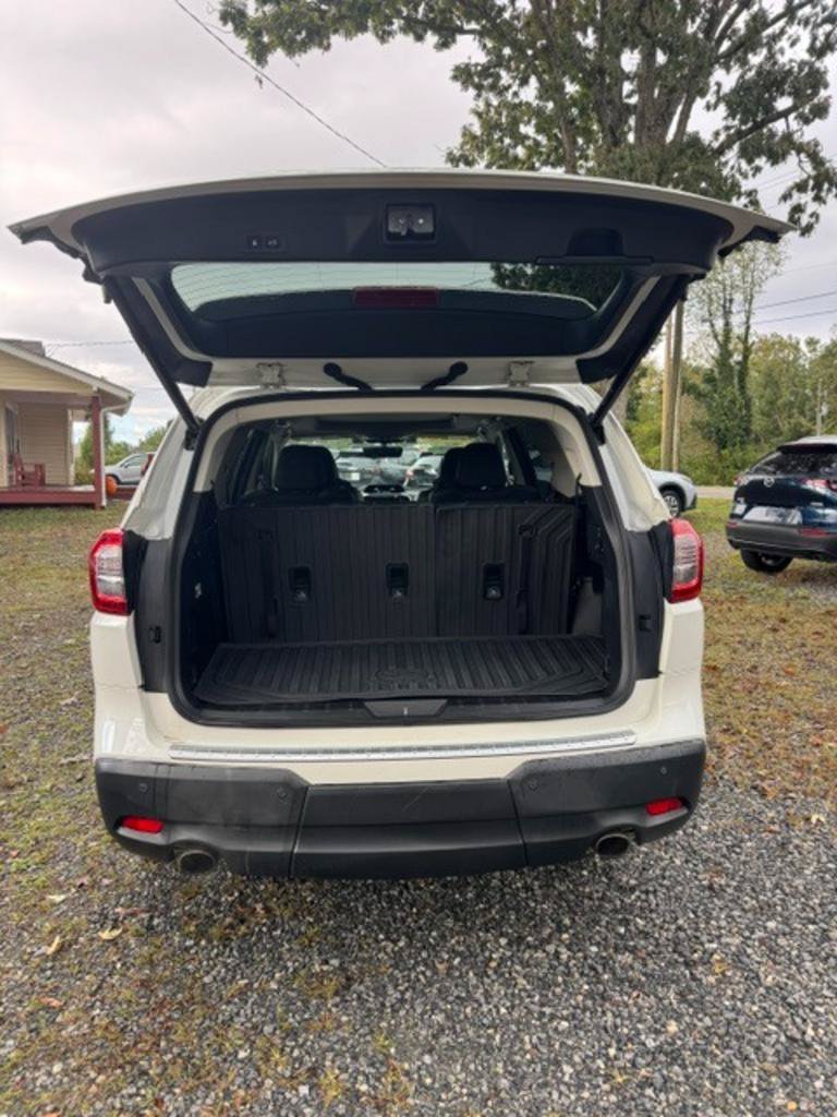 Used 2020 Subaru Ascent Limited w/ Technology Package AWD/4WD image 19