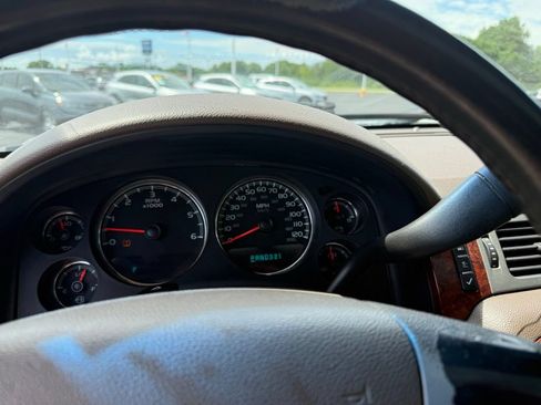 Used 2009 Chevrolet Silverado 1500 LTZ w/ Safety Package RWD image 14