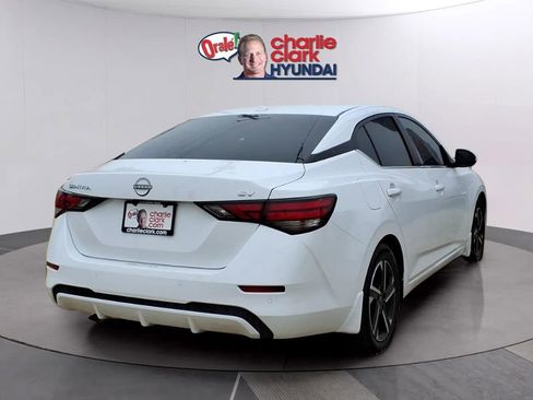 Used 2024 Nissan Sentra SV FWD image 6