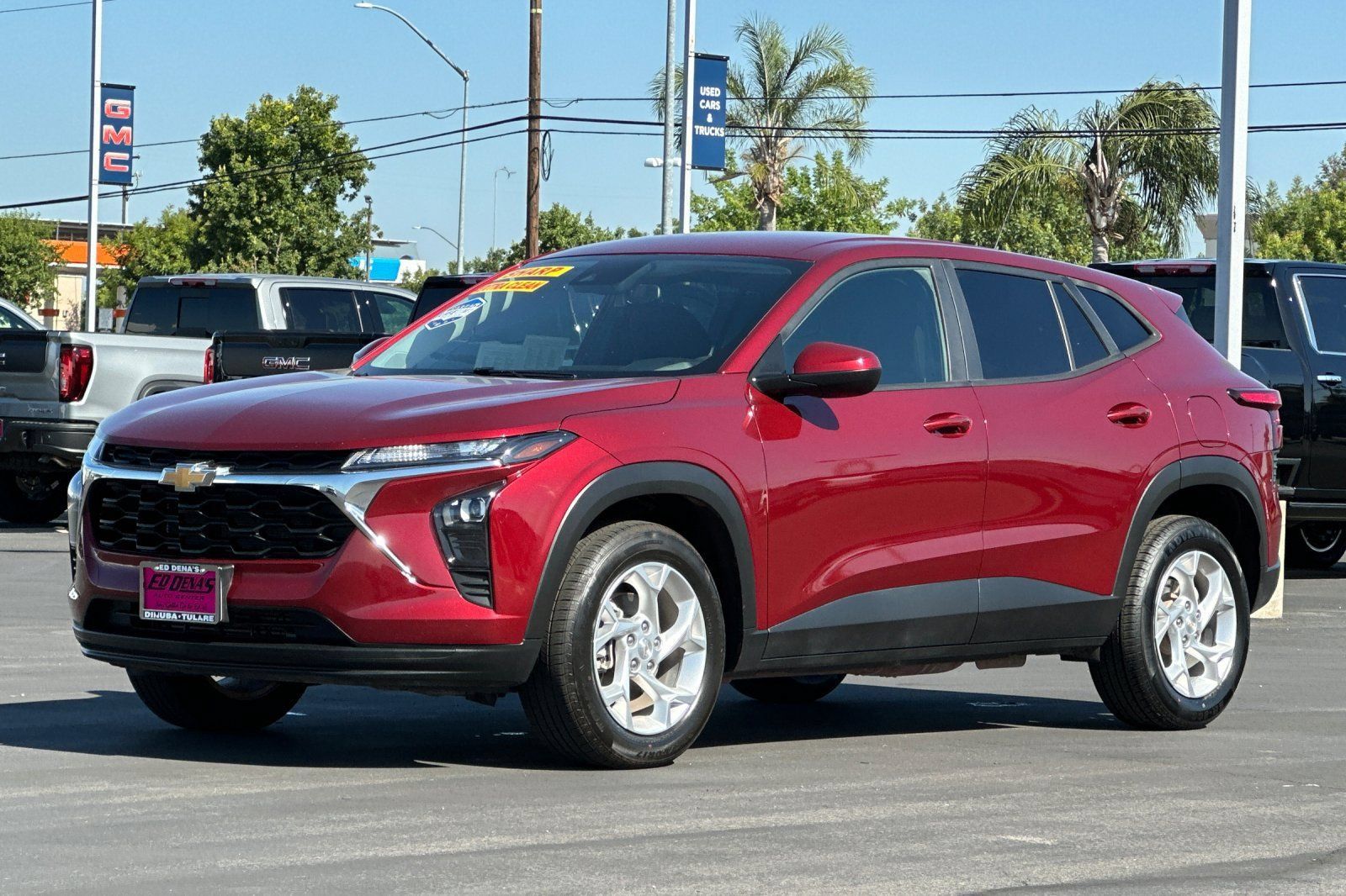 Used 2024 Chevrolet Trax LS w/ LS Convenience Package FWD image 9