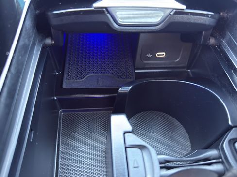 Used 2023 Mercedes-Benz C 43 AMG 4MATIC Sedan image 21