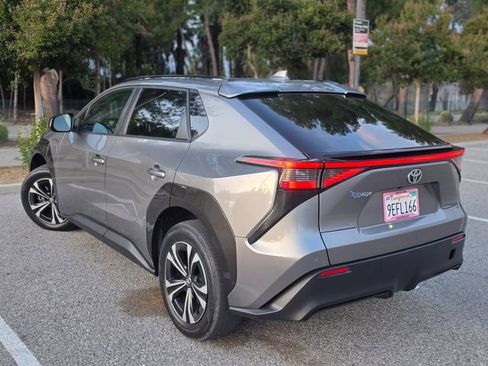 Used 2023 Toyota bZ4X XLE w/ Weather Package AWD/4WD image 20