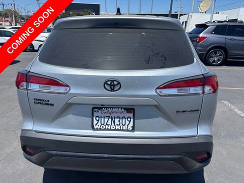 Used 2025 Toyota Corolla Cross AWD Hybrid image 5