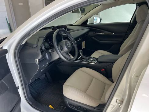 Certified 2025 MAZDA CX-30 AWD 2.5 S w/ Preferred Package image 11