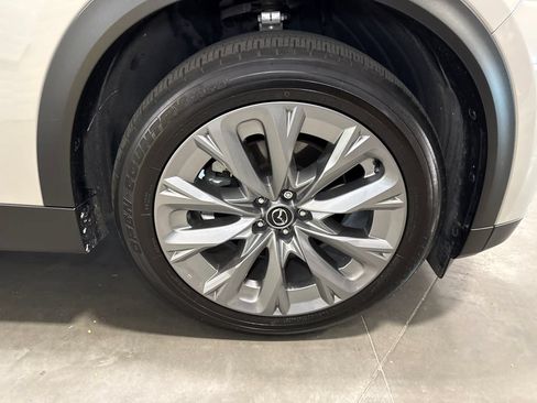 Certified 2026 MAZDA CX-90 3.3 Turbo w/ Preferred Package AWD/4WD image 22