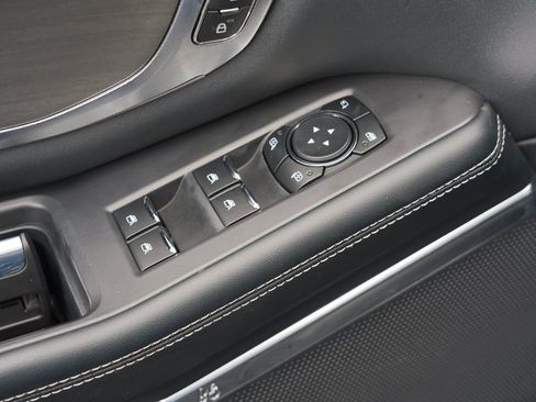 Used 2025 Ford Expedition Platinum AWD/4WD image 17