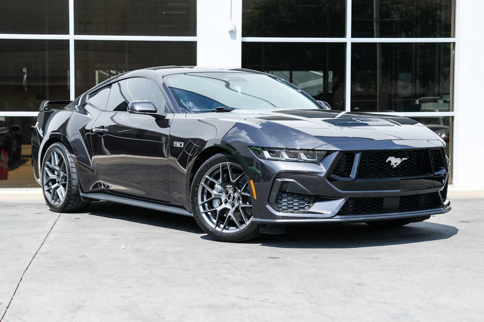 Used 2024 Ford Mustang GT Premium RWD image 6