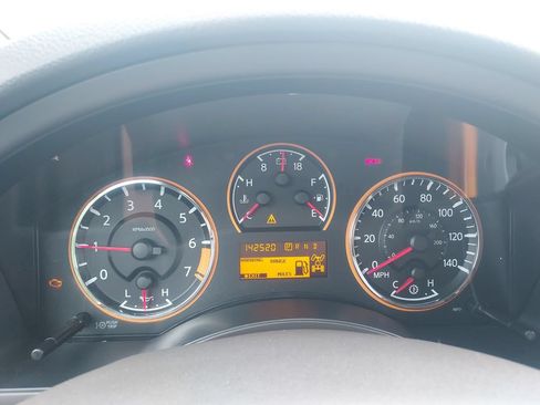 Used 2015 Nissan Armada Platinum w/ Platinum Reserve Package AWD/4WD image 15