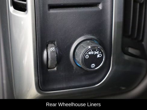 Used 2018 Chevrolet Silverado 1500 LT RWD image 22