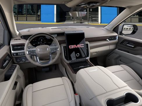 New 2026 GMC Yukon Denali RWD image 15