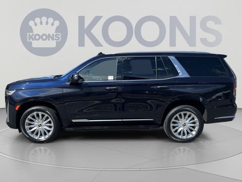 Used 2023 Cadillac Escalade Premium Luxury w/ LPO, Floor Liner Package AWD/4WD image 2