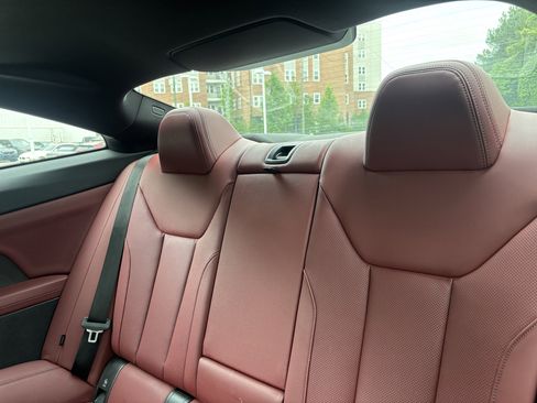 Used 2024 BMW 430i Coupe w/ M Sport Package RWD image 31