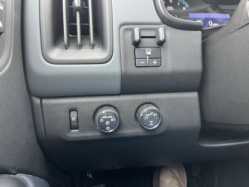 Used 2020 Chevrolet Colorado Z71 image 14