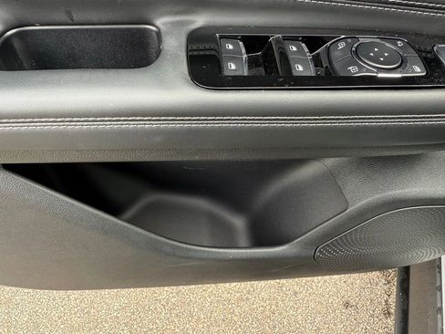 New 2025 Lincoln Corsair Reserve w/ Towing Package image 33