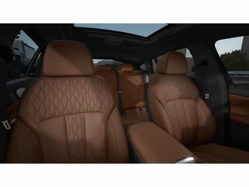 New 2026 BMW X6 xDrive40i image 11