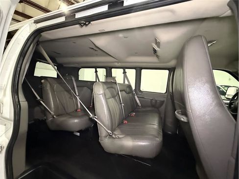 Used 2014 Chevrolet Express 2500 LS image 22