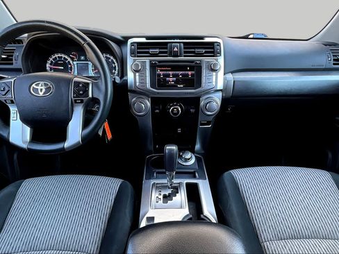 Used 2016 Toyota 4Runner SR5 AWD/4WD image 16