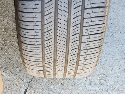 Used 2025 Volkswagen Atlas Cross Sport SE image 23