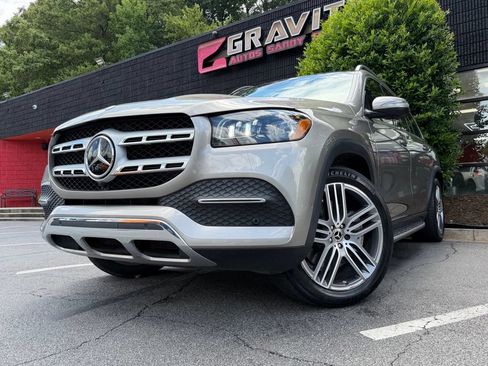 Used 2022 Mercedes-Benz GLS 450 4MATIC image 2