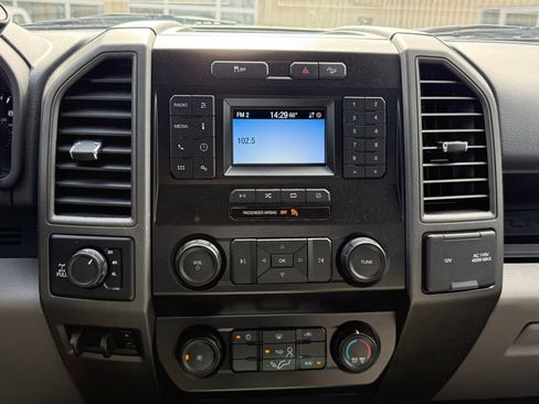 Used 2022 Ford F350 XL w/ FX4 Off-Road Package AWD/4WD image 7