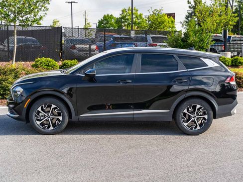 Used 2023 Kia Sportage EX FWD image 4