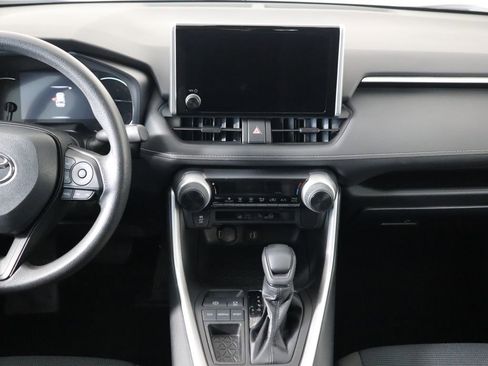 Used 2023 Toyota RAV4 LE image 14