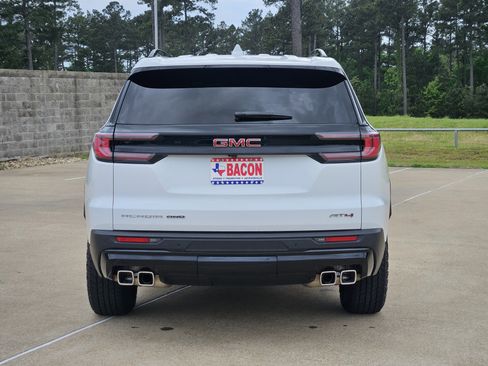 Used 2025 GMC Acadia AT4 AWD/4WD image 5