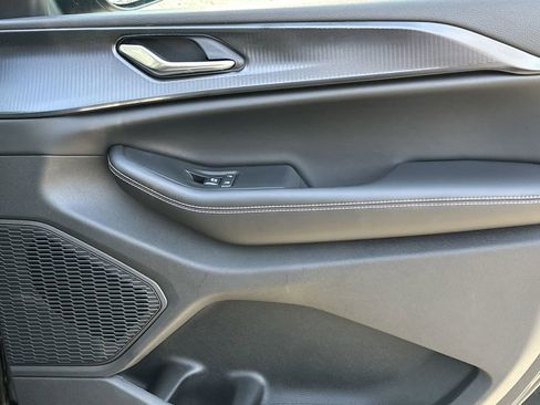 New 2025 Jeep Grand Cherokee L Laredo image 14