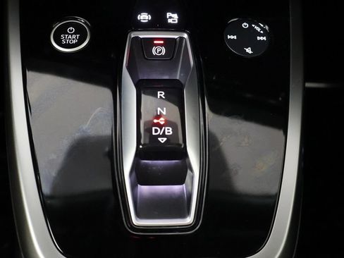 Used 2024 Audi Q4 e-tron Premium Plus AWD/4WD image 55