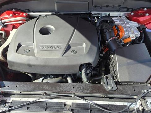 Used 2022 Volvo XC60 T8 Inscription w/ Advanced Package image 20