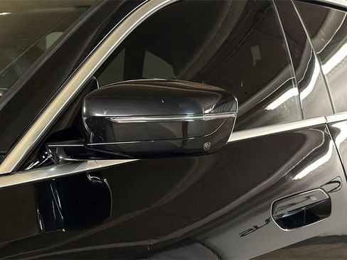 Used 2024 BMW i4 eDrive35 w/ Premium Package image 7