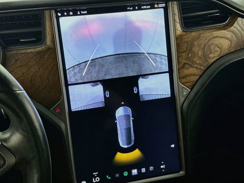Used 2020 Tesla Model X Long Range AWD/4WD image 3