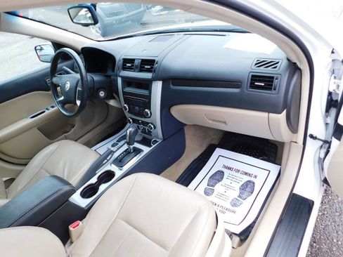 Used 2010 Mercury Milan Premier image 14