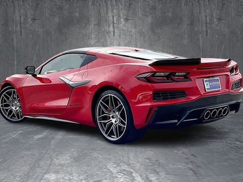 Used 2023 Chevrolet Corvette Z06 w/ Engine Appearance Package RWD image 4
