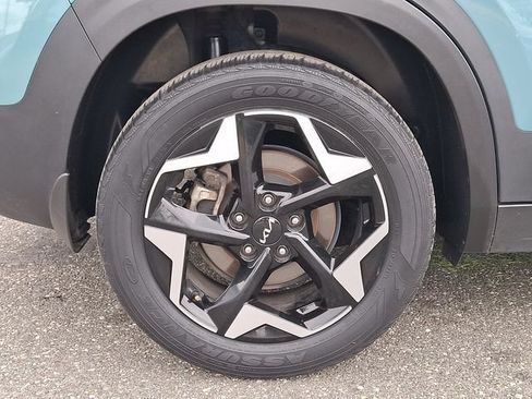 Certified 2024 Kia Seltos EX AWD/4WD image 8