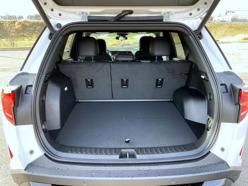 New 2026 GMC Terrain Elevation w/ Elevation Premium Package image 21