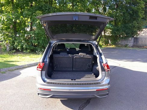 Used 2023 Volkswagen Tiguan S FWD image 37