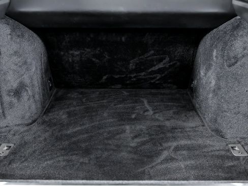 Used 2019 Rolls-Royce Cullinan image 16