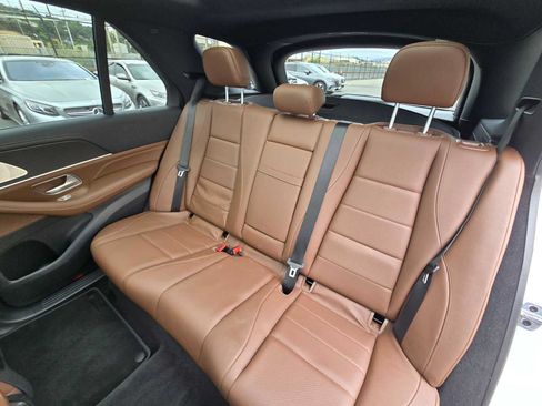 Used 2024 Mercedes-Benz GLE 350 4MATIC image 17