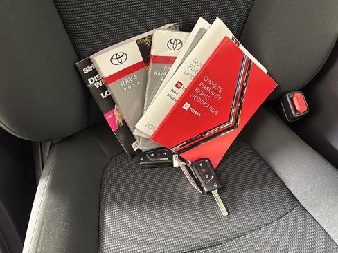 Used 2024 Toyota RAV4 LE image 35