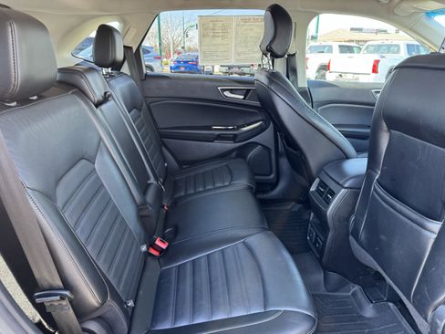 Used 2015 Ford Edge SEL w/ Equipment Group 201A image 35