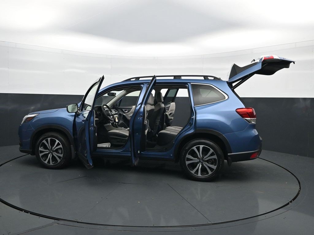 Used 2024 Subaru Forester Limited AWD/4WD image 47