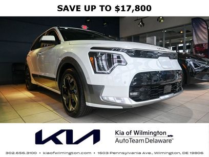 New 2025 Kia Niro Wave w/ Wave Preserve Package
