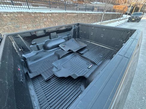 Used 2016 Toyota Tundra SR5 image 22