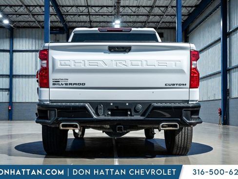 Used 2023 Chevrolet Silverado 1500 Custom Trail Boss AWD/4WD image 30