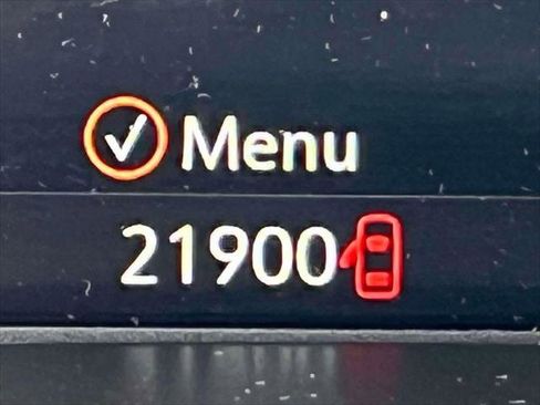 Used 2022 GMC Canyon Denali image 27