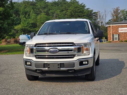 Used 2018 Ford F150 XLT AWD/4WD image 2