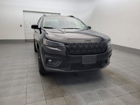 Used 2023 Jeep Cherokee Altitude Lux image 14