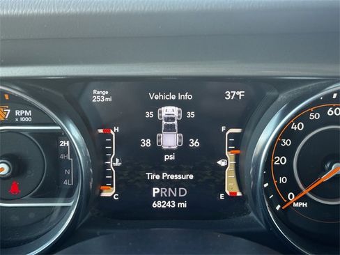 Certified 2023 Jeep Gladiator Overland image 26